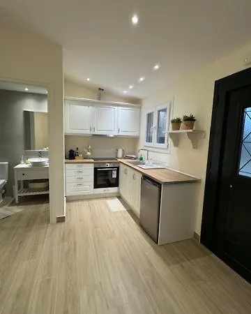 Natalia's Benitses (Corfu)